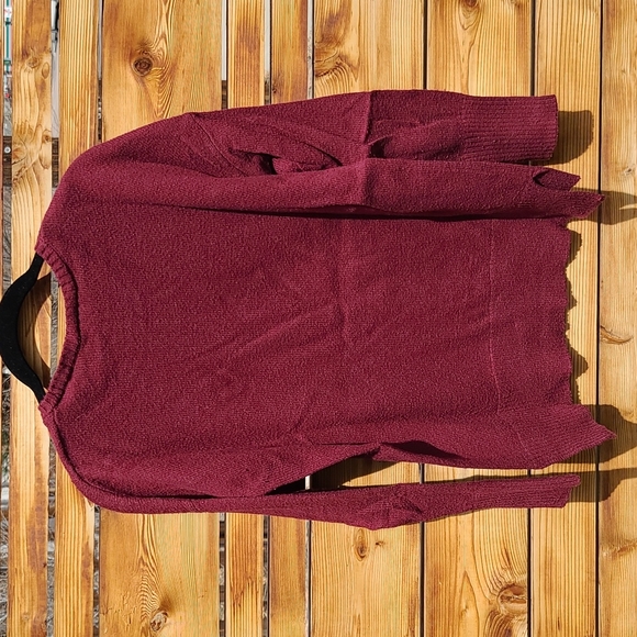 SOLD LOFT Maroon Sweater - Picture 4 of 5